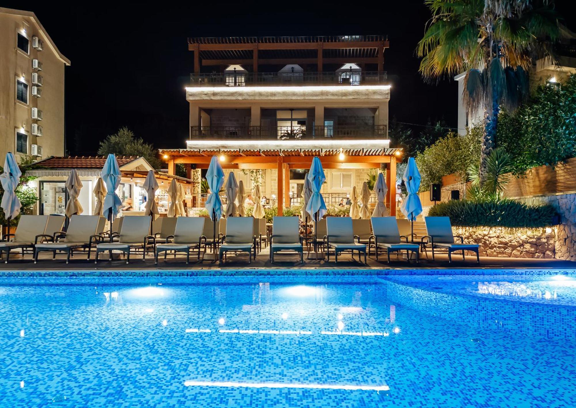 Bellezza Resort & Spa Kotor Exterior foto