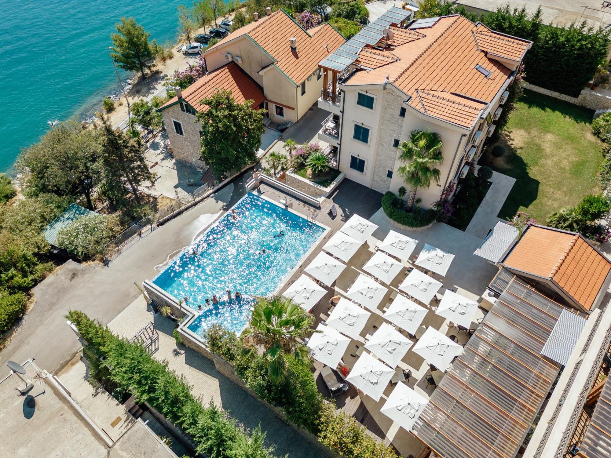 Bellezza Resort & Spa Kotor Exterior foto
