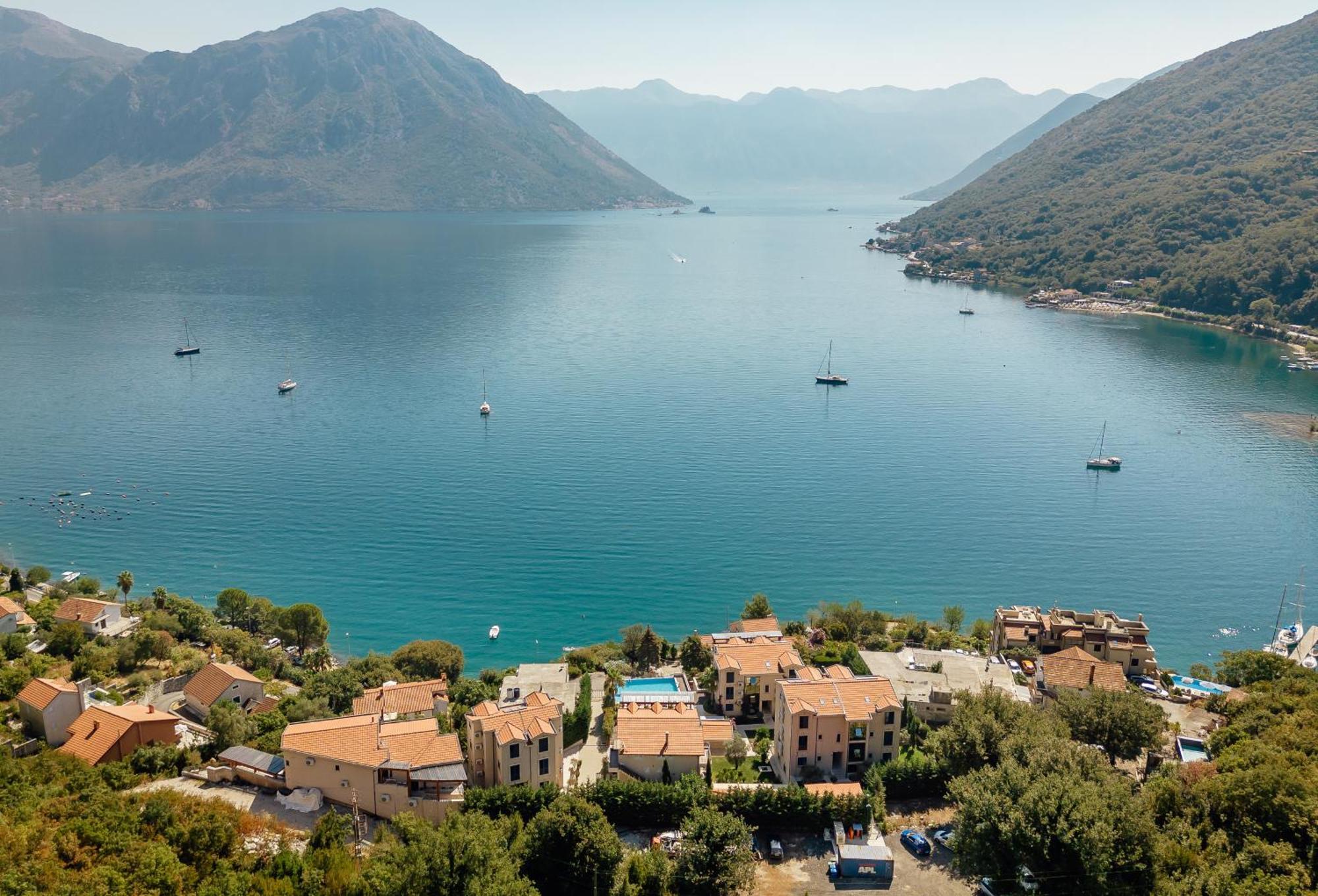 Bellezza Resort & Spa Kotor Exterior foto